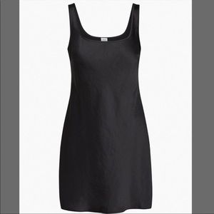 Aritzia Wilfred Tryst Mini Dress
